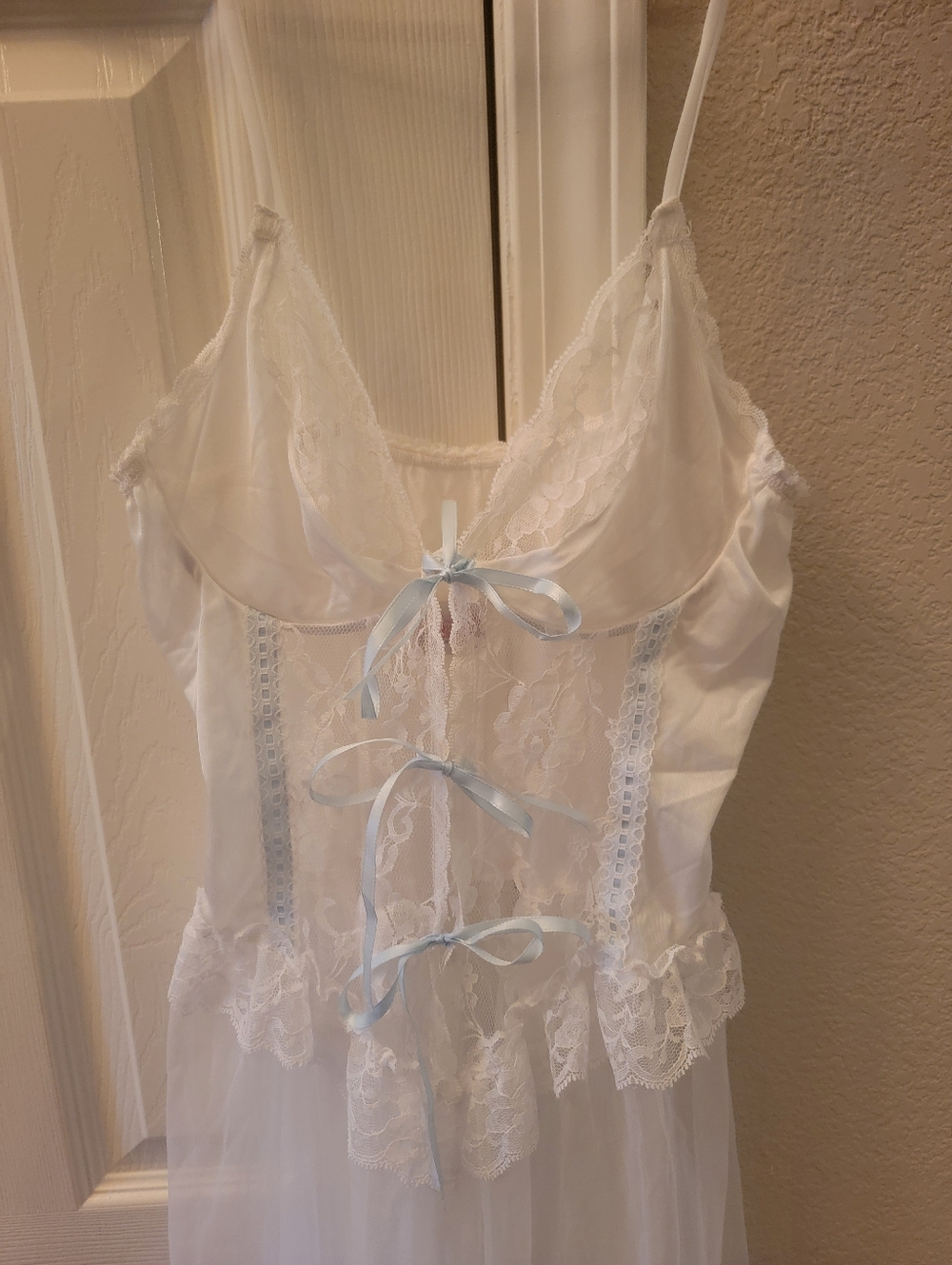 1980s Bridal Peignoir Set Excellent - Picture 9 of 16